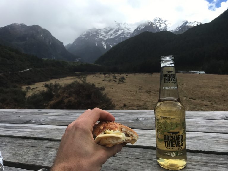Kiwi lunch
